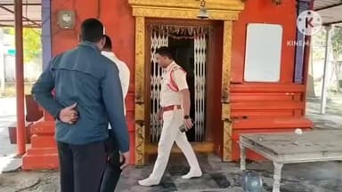 చెన్నూరు: మందమరి రామన్ కాలనీలో నీ ఆంజనేయ స్వామి ఆలయం లో హుండీ పగల గొట్టి నగదు ఎత్తుకెళ్లిన దొంగలు