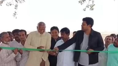 নওদা: নওদায় প্রথম ‘দূর্যোগ বন্ধু প্রতিক্ষালয়’-এর উদ্বোধন করেন ব্লক তৃণমূল সভাপতি