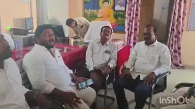 కల్వకుర్తి: కల్వకుర్తి జేపీ నగర్ సంక్షేమ గురుకుల పాఠశాల ముందు విద్యార్థి సంఘాల ఆందోళన