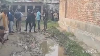 सोरांव: मऊआइमा इलाके के गदियानी (शुकुल का पूरा) में इंटरलॉकिंग निर्माण का विरोध, स्थानीय लोगों ने बताया कारण