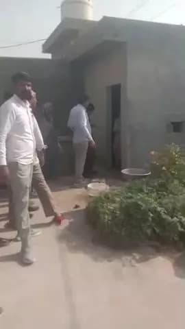 pilibanga policy pareshan ne kiya garibo par hatha pai jete ciko ke debab me aa kere sathe hi gao khareliya ka sarepench