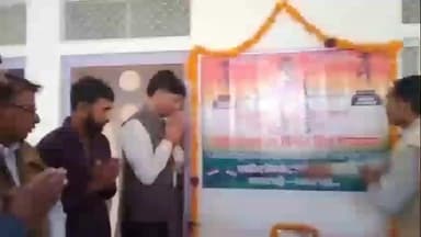 सूरजगढ़: काजड़ा में शहीद हवलदार विनोद सिंह शेखावत की शहादत को नमन करते हुए श्रद्धांजलि सभा का आयोजन किया गया