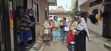 भोपाल जिले में नरेला विधानसभा से सुपरवाइजर ,
बीएलओ और आंगनबाड़ी कार्यकर्ताओं द्वारा मतदाताओं #SIR फार्म भरवाने के लिए 📢...