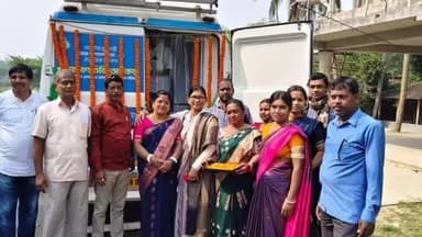 দাসপুর ১: খুকুড়দহে মুখ্যমন্ত্রীর দেওয়া ট্রমা কেয়ার সম্বলিত অত্যাধুনিক অ্যাম্বুলেন্স এর উদ্বোধন করলেন MLA