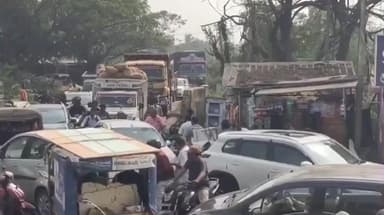 జెడ్.మేడపాడు వద్ద నిత్యం ట్రాఫిక్ తో ఇబ్బందులు