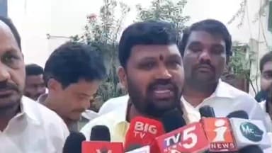 సోషల్ మీడియా ద్వారా వ్యక్తిత్వ హననం చేస్తున్న వారిపై చర్యలు తీసుకోవాలి.