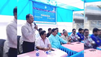 ময়নাগুড়ি: ময়নাগুড়ি ১৬ নম্বর ওয়ার্ডে পেভার ব্লক রাস্তার কাজের শিলান্যাস করলেন ময়নাগুড়ি পৌরসভা