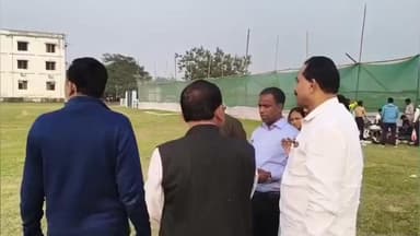 গাজোল: ডিসেম্বরের সম্ভাবতো আসতে পারেন গাজোলে মুখ্যমন্ত্রী মমতা বন্দ্যোপাধ্যায় সেই উপলক্ষে কলেজ মাঠে TMC জেলা সভাপতি পরিদর্শনে