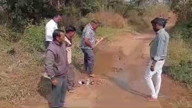 बैतूल: बरसात में मंडई खुर्द और मंडई बुजुर्ग का आवागमन बंद, पुल निर्माण और भूमि पूजन कब?