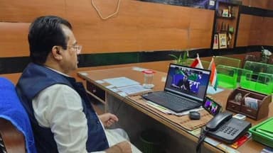 বজবজ ১: সংসদ অভিষেক বন্দ্যোপাধ্যায়ের সাথে ভার্চুয়ালি বৈঠক করলেন বজবজ ২ নম্বর ব্লকের পঞ্চায়েত সমিতির সভাপতি