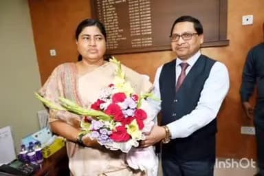 कृत्यानंद नगर: धमदाहा विधायक श्रीमती लेशी सिंह ने आज विधिवत मंत्री के रूप में प्रभार ग्रहण किया