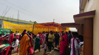 मांडर: सरवा और मंदरो में 'आपकी योजना आपकी सरकार आपके द्वार' कार्यक्रम का आयोजन हुआ