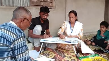 ময়নাগুড়ি: ময়নাগুড়ি রামশাই গ্রামপঞ্চায়েতে SIR-এ কাজে সময়সীমার আগেই কাজ শেষ করে নজির গরলেন BLO