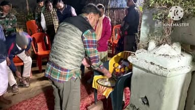 अनगड़ा: टुटकी नवाडीह निवासी अरुण कुमार महतो की माता के श्राद्ध में आजसू के केंद्रीय अध्यक्ष हुए शामिल