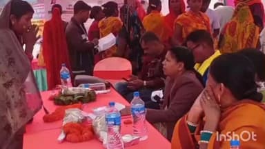 मंझिआंव: सेवा का अधिकार सप्ताह: मझिआंव प्रखंड के खरसोता पंचायत सचिवालय में शिविर का आयोजन