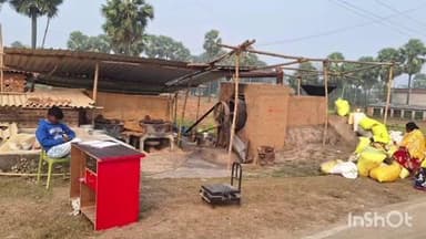 मेसकौर: मकर संक्रांति को लेकर चूड़ा मिलों में उमड़ी भीड़