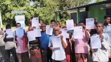 জলপাইগুড়ি: এসআইআর ফর্মে কাটাকাটি ঘিরে জলপাইগুড়ির রাজগঞ্জে উত্তেজনা,BLO এর স্বামী BLA, স্ত্রী BLO এর সই নকল করে এনুমারেশন ফর্মে