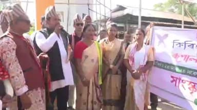 ছিপাঝাৰ: কিৰিংবড়িত অনুস্হিত হোৱা তিহাৰ উৎসৱ ত উপস্থিত সাংসদ দিলীপ শইকীয়া