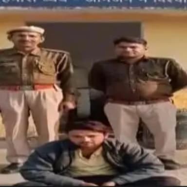 लक्ष्मणगढ़: धोलागढ़ देवी थाना पुलिस ने घर से सोने-चांदी के आभूषण चोरी करने के आरोप में एक व्यक्ति को गिरफ्तार किया, आभूषण किया बरामद