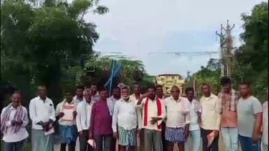 బోయిన్పల్లి: నీలోజి పల్లెలో సిఐటియు నాలుగవ మహాసభలకు సంబంధించిన కరపత్రం ఆవిష్కరణ