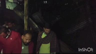 अलौली: रानी सकरपुरा में लगी भीषण आग, सब कुछ जलकर राख हो गया