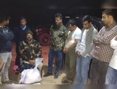 তপন: ব্রাউন সুগার তৈরির মশলা উদ্ধার সহ তপনে ধৃত চার পাচারকারী,ধৃতদের আদালতে তোলা হলে বিচারক পুলিশী হেফাজতের নির্দেশ দিয়েছেন