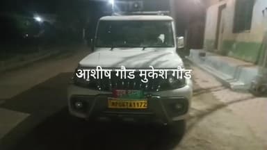 कोलारस: कोलारस तेंदुआ की खबर रामलीला हनुमान मंदिर के पास पास गुंजारी नदी पर सूत्रों को दिखा तेंदुआ मौके पर बंद आंवला सहितपत्रकार