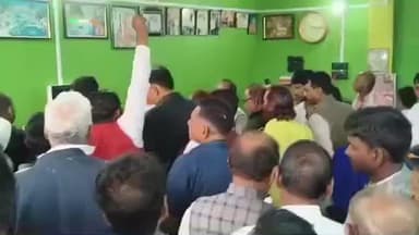 महुआ: बिहार के लोक स्वास्थ्य अभियंत्रण मंत्री संजय सिंह सोमवार को महुआ में कई कार्यक्रमों में हुए शामिल