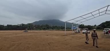 திருவண்ணாமலை: கார்த்திகை தீபத்தை முன்னிட்டு தற்காலிக பேருந்து நிலையங்களில் கலெக்டர் ஆய்வு