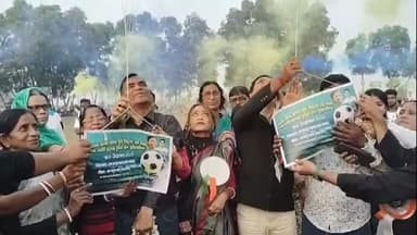 আউশগ্রাম ২: আউশগ্রামের গেঁড়াইয়ে জাঁকজমকপূর্ণভাবে শুরু হল ‘মরহুম হালিম ও হালিমা স্মৃতি ফুটবল প্রতিযোগিতা’, উপস্থিত একঝাঁক নেতানেত্রী