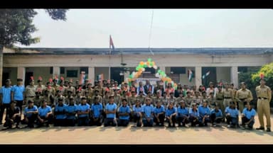 घरघोड़ा: एनसीसी के 77वें स्थापना दिवस पर पी.एम. श्री स्कूल घरघोड़ा में देशभक्ति का रंगारंग उत्सव मनाया गया