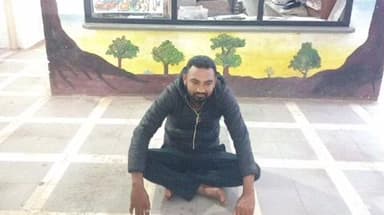 તાલાળા: નેગોશિયેબલ ઈન્સ્ટ્રુમેન્ટ વોરંટના નામે એક વર્ષ થી નાસતા ફરતા આરોપીને તાલાલા પોલીસે ગુંદરણ ગામેથી ઝડપી લીધો