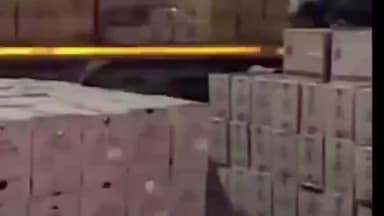 મુન્દ્રા: મુન્દ્રા પોર્ટ રેલ્વે સ્ટેશનના યાર્ડમાંથી વધુ 1.42 કરોડનો દારૂ SMCએ ઝડપી પાડ્યો