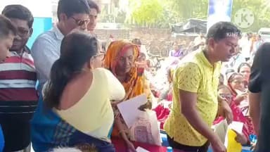 ডায়মন্ডহারবার ১: হরিণডাঙাতে এস আই আর ফরম ফিলাপ নিয়ে ঘুরে দেখলেন বিধায়ক ও পর্যবেক্ষক