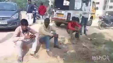 धौरहरा: नकहुउवा गांव में अज्ञात वाहन की टक्कर से बाइक सवार युवक की मौके पर हुई मौत, परिजनों में मचा कोहराम