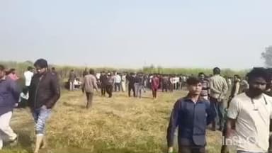 मितौली: सिकंदराबाद शमशान घाट से नाबालिक लड़की का शव कब्र से निकालकर एक किमी दूर कलवलाह के पास निर्वस्त्र अवस्था में मिला