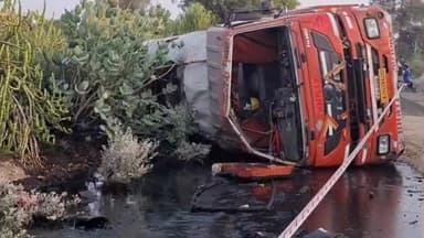 गुड़ामालानी: गुड़ामालानी में क्रूड ऑयल से भरा टैंकर व्यक्ति को बचाने के चक्कर में पलट गया, सारा क्रूड ऑयल सड़क पर फैल गया