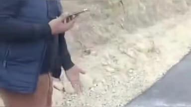 पुरोला: विधायक दुर्गेश्वर लाल ने ग्रामीणों की निम्न गुणवत्ता के डामरीकरण की शिकायत पर नोरी-गड़ोली सड़क का किया औचक निरीक्षण