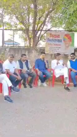 कोटकासिम: कोटकासिम में नवनियुक्त कांग्रेस जिला अध्यक्ष बलराम यादव का जोरदार स्वागत, साफा पहनाकर दी गई बधाई