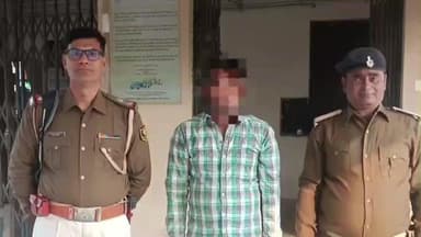 हायाघाट: हायाघाट पुलिस का एक्शन: अवैध शराब मामले में फरार अभियुक्त रोहित साह गिरफ्तार, मद्य निषेध कानून के तहत कार्रवाई तेज