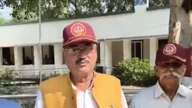 भिंड: पुलिस अधीक्षक कार्यालय में पूर्व सैनिक संघ ने डीएसपी को सौंपा ज्ञापन, डीएसपी ने थाना प्रभारी को दिए निर्देश