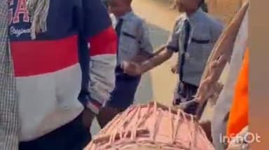 सुरगाणा: चिंचदा येथील महिलांना जलचक्री प्राप्त झाल्याने संपूर्ण गावाने साजरा केला आनंदोत्सव