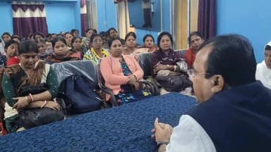 বজবজ ২: বজ বজ ২ নম্বর ব্লকের সেলফের মেম্বারদের সাথে বৈঠক করলেন পঞ্চায়েত সমিতির সভাপতি