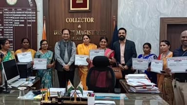 कोटा: गहन पुनरीक्षण में उत्कृष्ट प्रदर्शन पर ग्राम अमने की BLO को कलेक्टर ने प्रशस्ति पत्र से किया सम्मानित