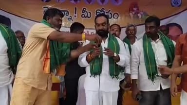 వ్యవసాయ అధికారుల సూచనలు పాటించాలి: జూలకంటి