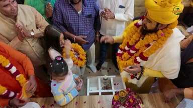 भव्य शुभारंभ "होटल रॉयल ग्रीन्स" का