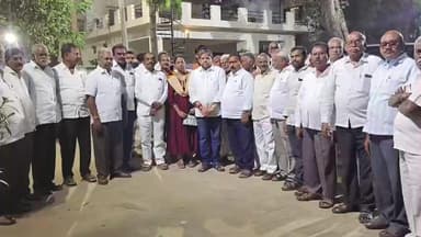 ప్రొద్దుటూరు: ఎమ్మెల్యే వరదని కలిసి కృతజ్ఞతలు తెలియజేసిన బీసీ సంఘం నాయకులు