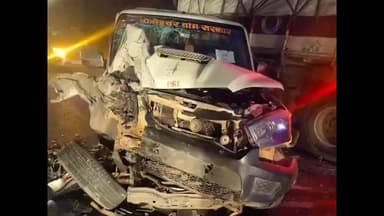 गुरूर: मरकाटोला घाटी में तड़के भीषण सड़क हादसा, तेज रफ्तार बस ने स्कार्पियो को कुचला, युवक गंभीर रूप से घायल