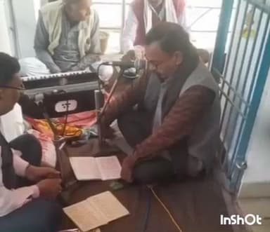 टांडा: जैतपुर थाना परिसर में सुंदरकांड पाठ का आयोजन, थानाध्यक्ष की अध्यक्षता में पुलिसकर्मियों ने लिया भाग