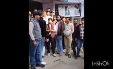 मुरार: IAS संतोष वर्मा के विवादित बयान पर बवाल, ग्वालियर में ब्राह्मण समाज का प्रदर्शन, एडवोकेट अनिल मिश्रा ने सौंपा ज्ञापन